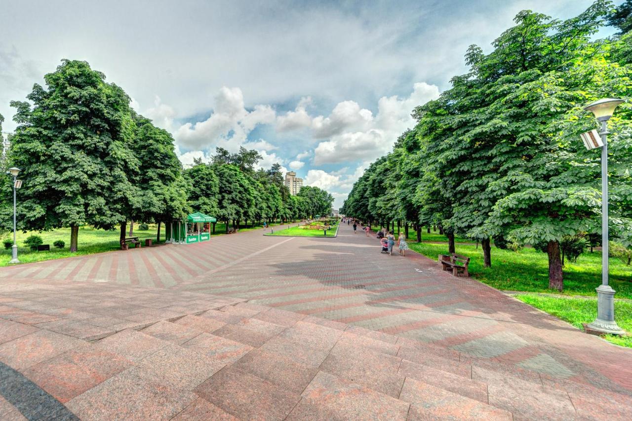 Apartment Voskresenska 18 , Парковые Озера 키예프 외부 사진