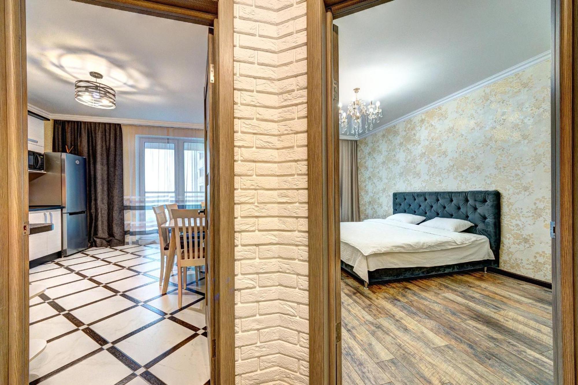 Apartment Voskresenska 18 , Парковые Озера 키예프 객실 사진