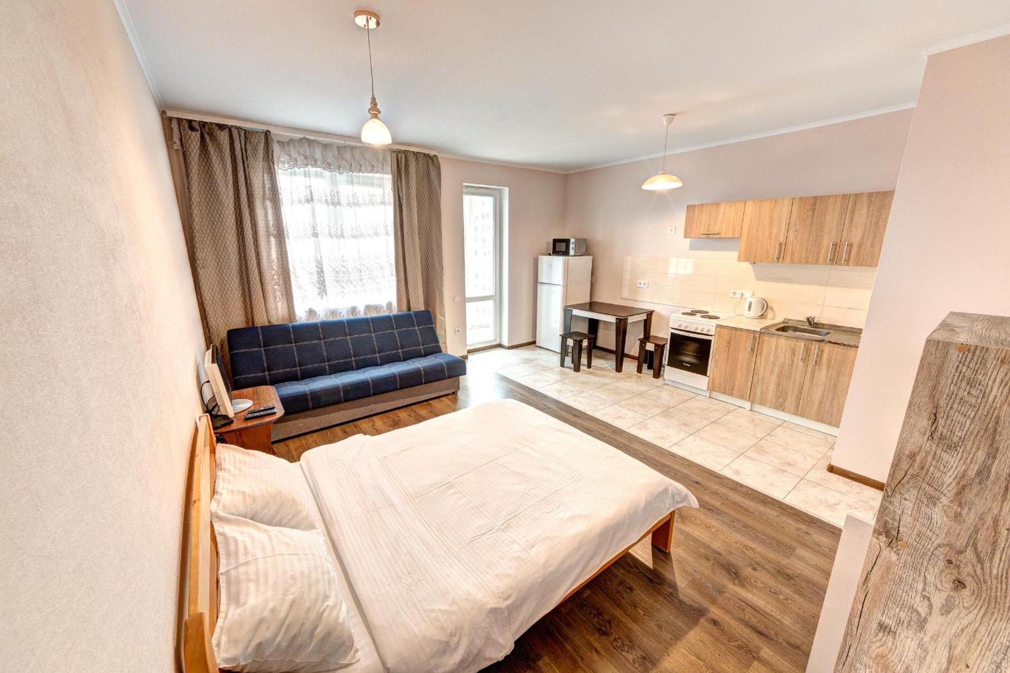 Apartment Voskresenska 18 , Парковые Озера 키예프 객실 사진