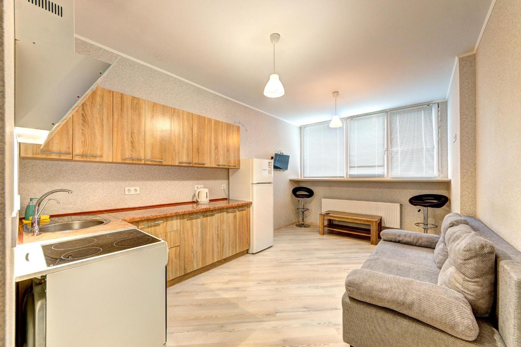 Apartment Voskresenska 18 , Парковые Озера 키예프 객실 사진