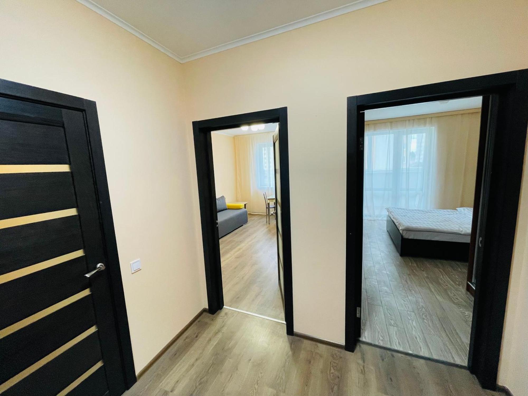 Apartment Voskresenska 18 , Парковые Озера 키예프 객실 사진